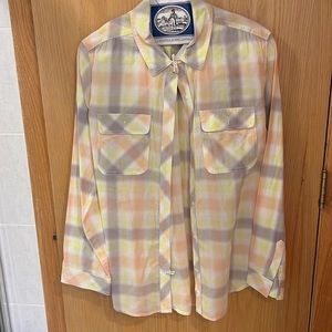 EUC Long sleeve blouse